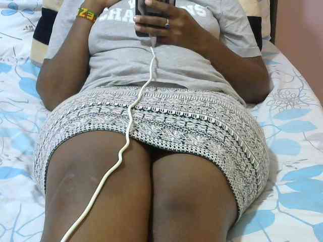 Winnie112 webcam