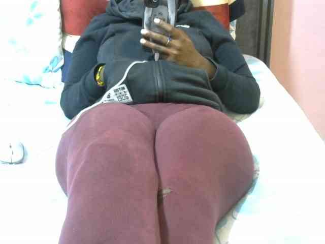 Winnie112 webcam