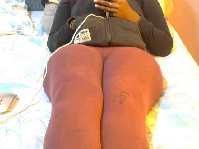 Winnie112 webcam