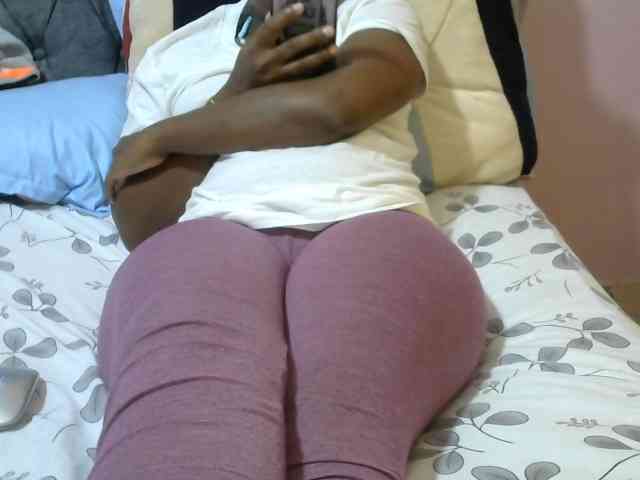 Winnie112 webcam