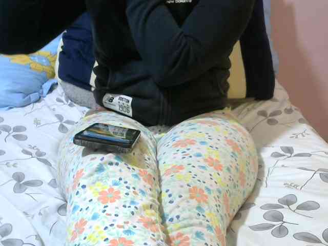 Winnie112 webcam