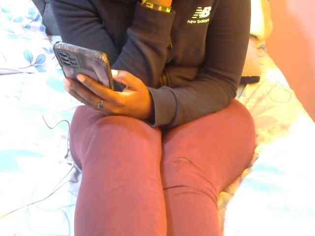 Winnie112 webcam