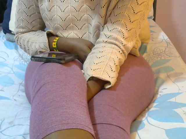 Winnie112 webcam