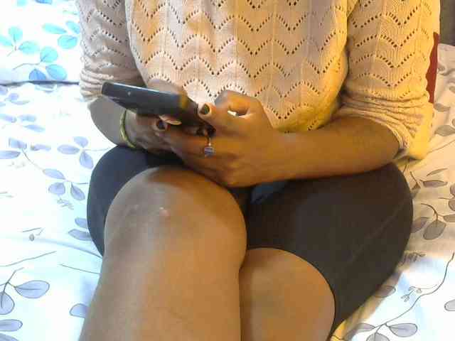Winnie112 webcam