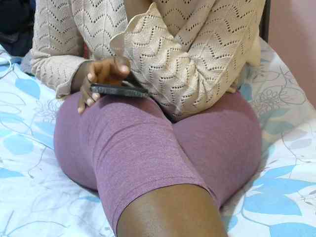 Winnie112 webcam