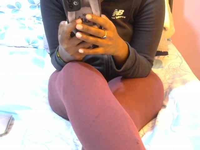 Winnie112 webcam