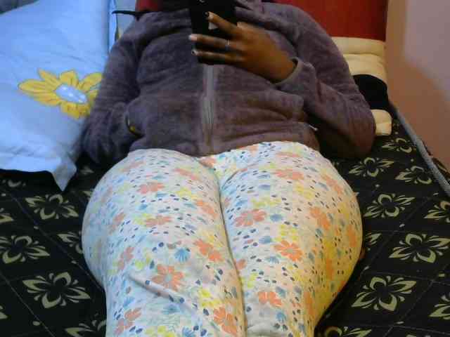 Winnie112 webcam