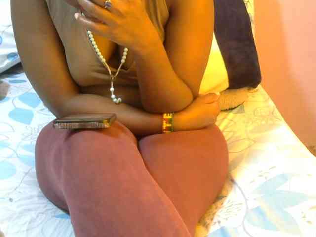 Winnie112 webcam
