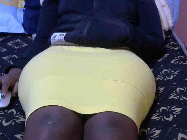 Winnie112 webcam