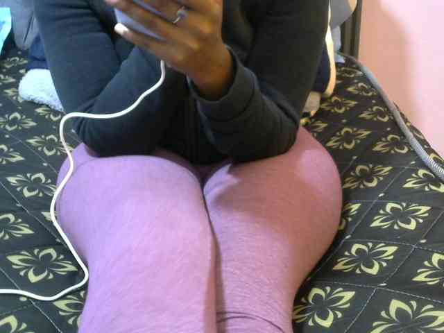 Winnie112 webcam