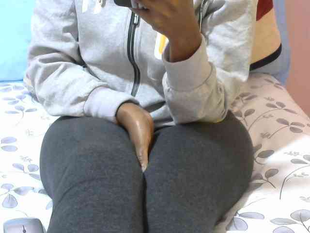 Winnie112 webcam