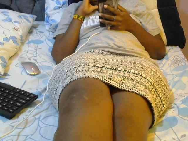 Winnie112 webcam