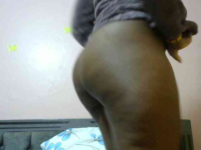 Winnie112 webcam