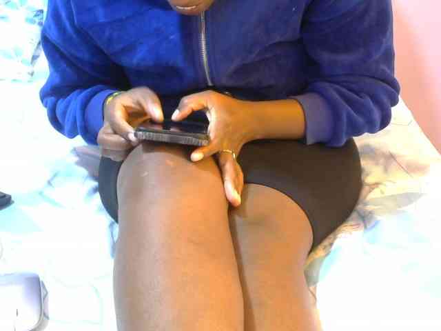 Winnie112 webcam