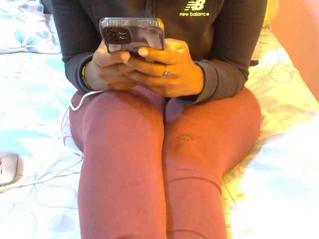 Winnie112 webcam