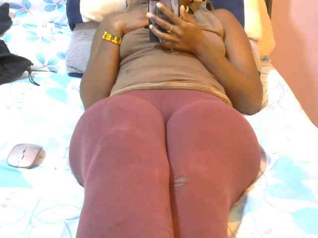 Winnie112 webcam