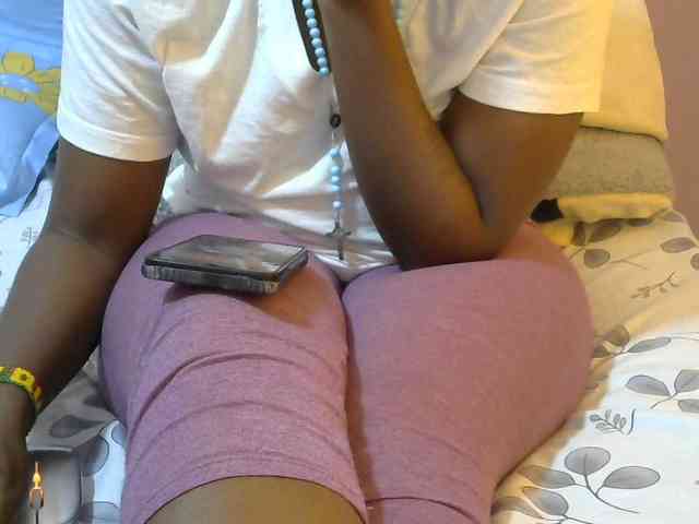Winnie112 webcam
