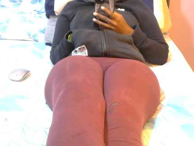 Winnie112 webcam