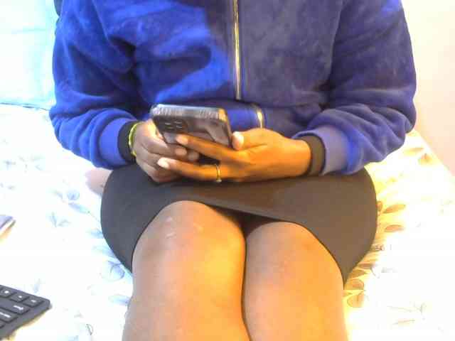 Winnie112 webcam