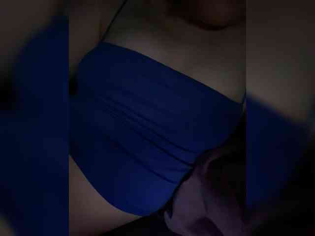 ViktoriaQueen-1 webcam