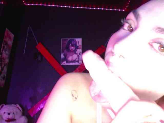 ReilyMelizza webcam