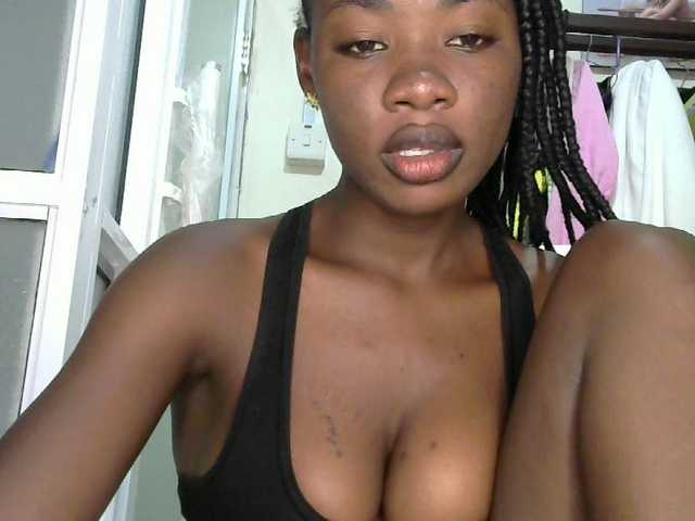 SallyDsally webcam bongacams model stream image