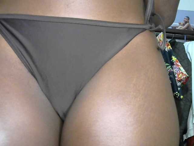 SallyDsally webcam bongacams model stream image