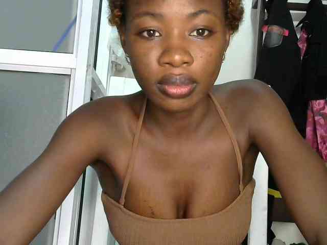 SallyDsally Live Webcam on BongaCams