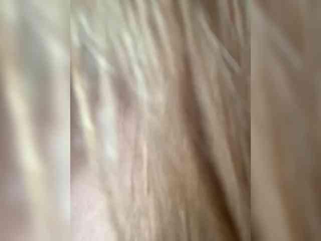 Loveeeee2020 webcam