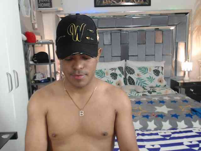 mike-thiago mike-thiago