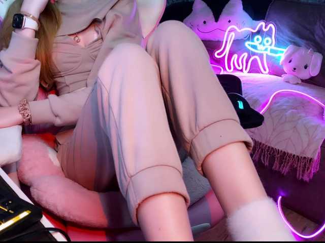  Alisa-Cheshirovna chat room