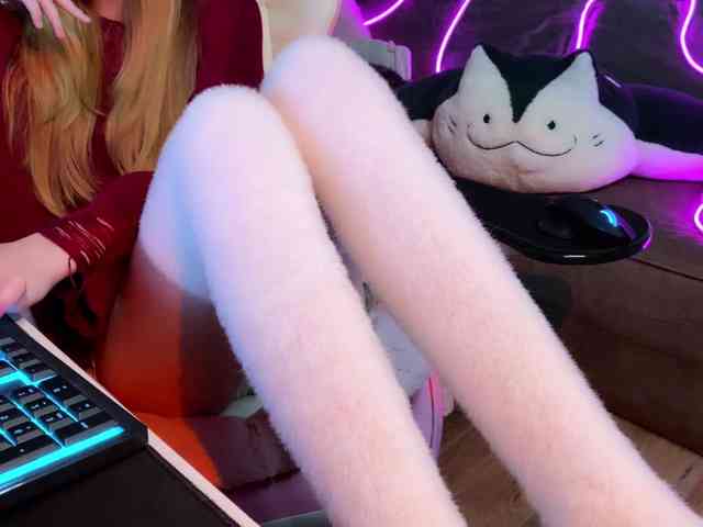 Alisa-Cheshirovna webcam