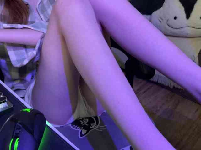 Alisa-Cheshirovna webcam