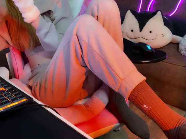 Alisa-Cheshirovna webcam