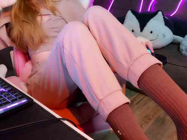 Alisa-Cheshirovna webcam