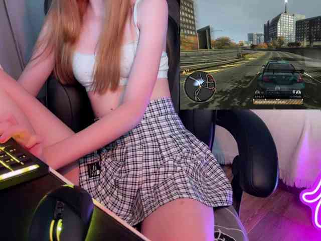 Alisa-Cheshirovna webcam