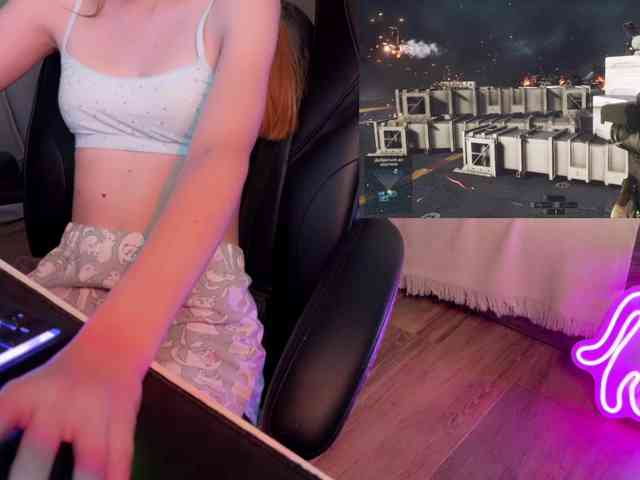 Alisa-Cheshirovna webcam