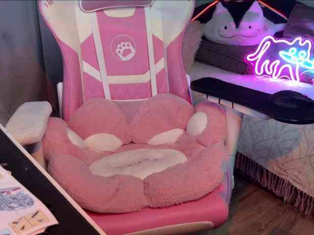Alisa-Cheshirovna's webcam live show