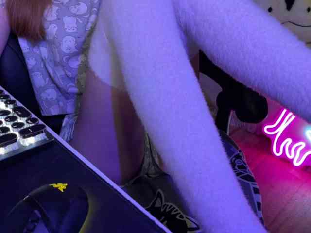 Alisa-Cheshirovna webcam