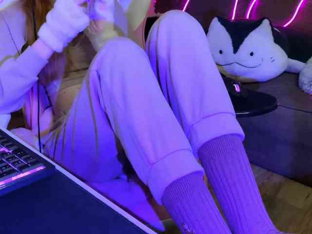 Alisa-Cheshirovna webcam