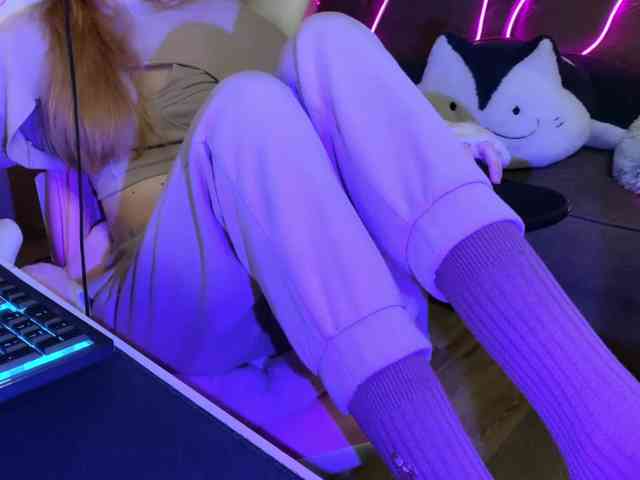 Alisa-Cheshirovna webcam