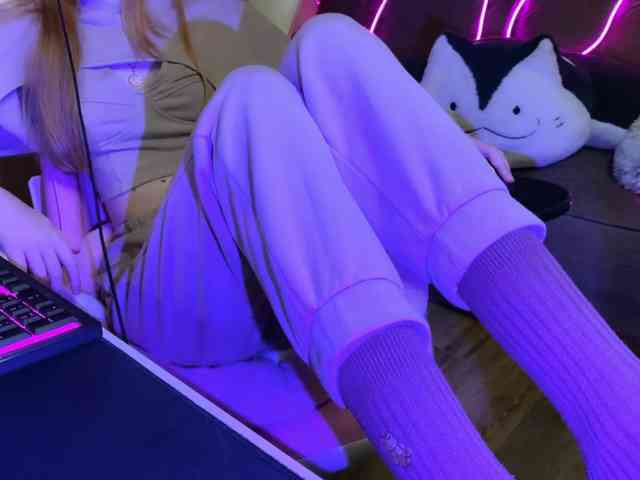 Alisa-Cheshirovna webcam