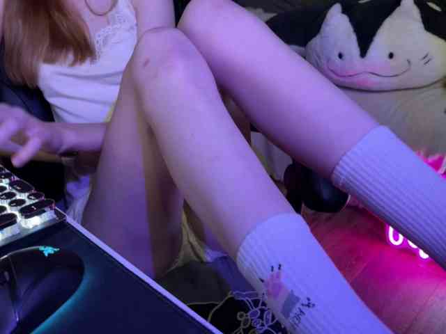 Alisa-Cheshirovna webcam