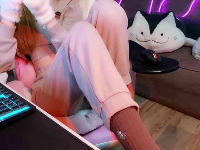 Alisa-Cheshirovna webcam