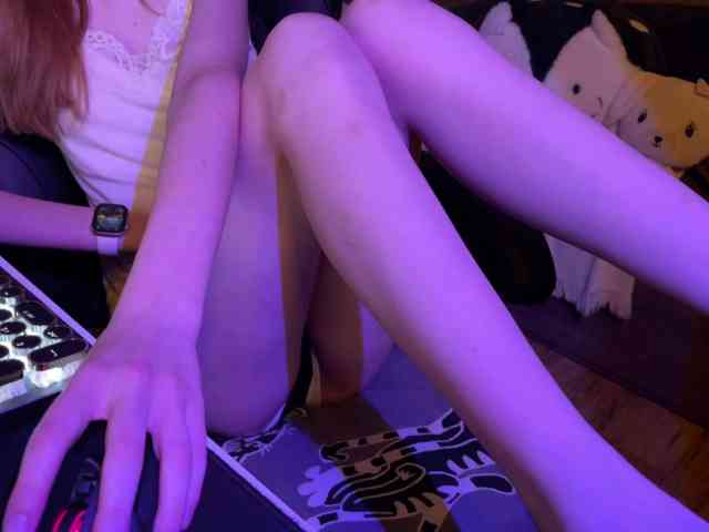 Alisa-Cheshirovna webcam