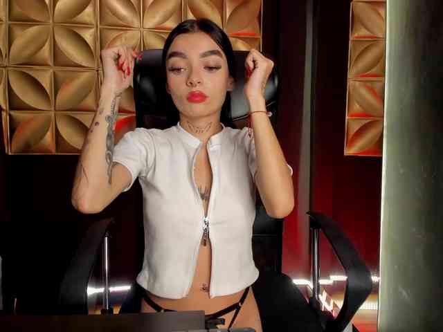 Scarlettvelvet webcam