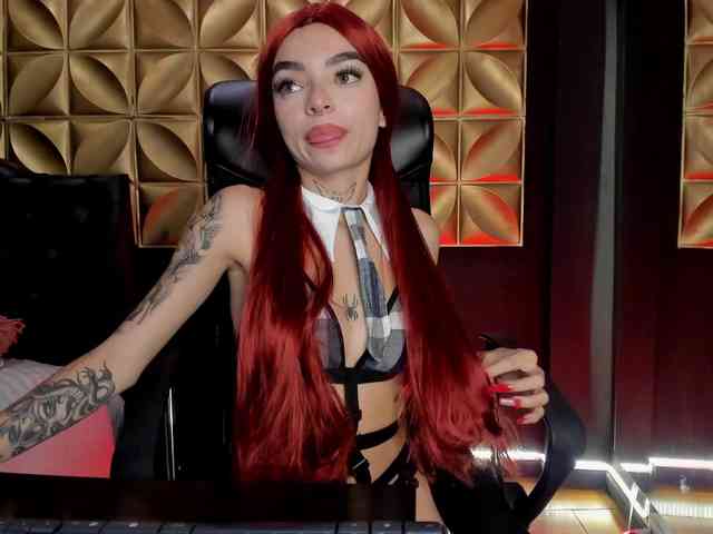 Scarlettvelvet webcam