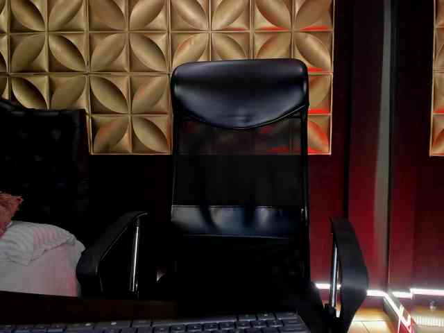 Scarlettvelvet webcam