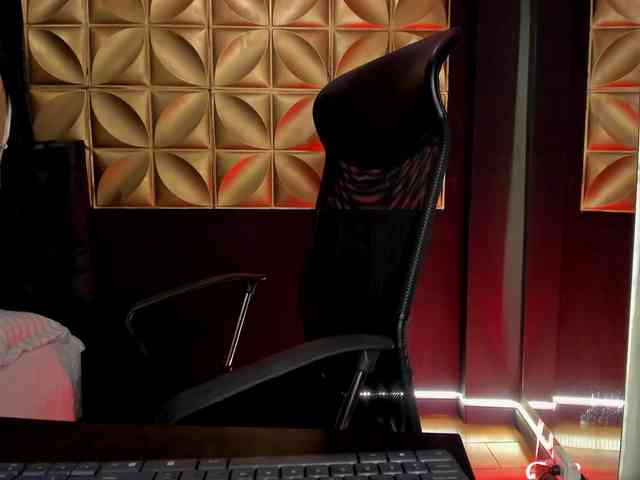 Scarlettvelvet webcam