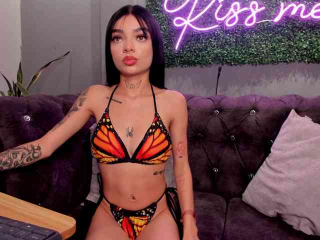 Scarlettvelvet webcam